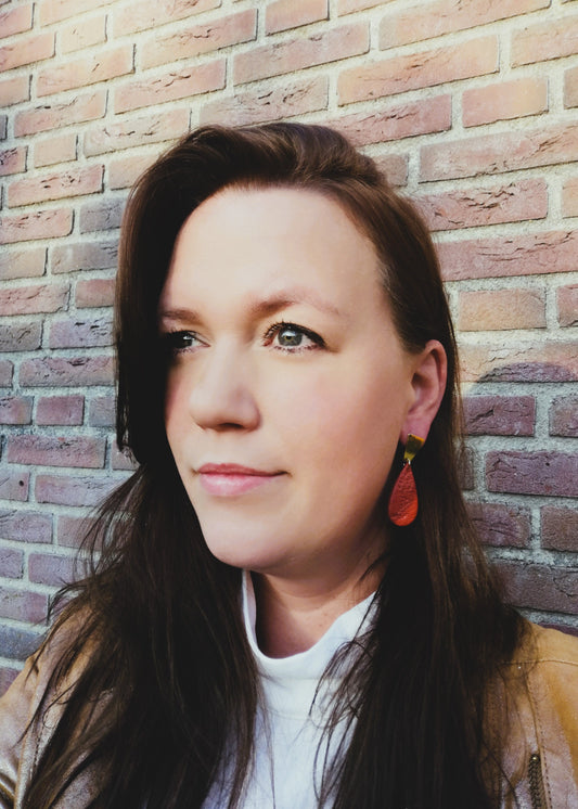 Earrings Drop with motif