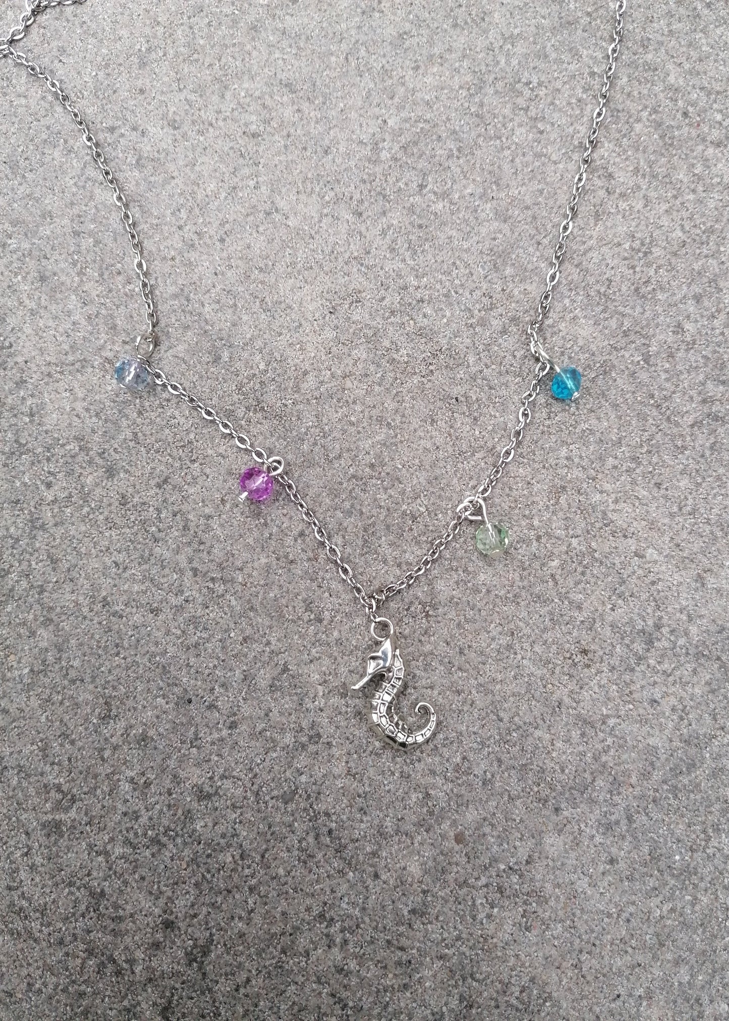 Necklace Seahorse brilliance