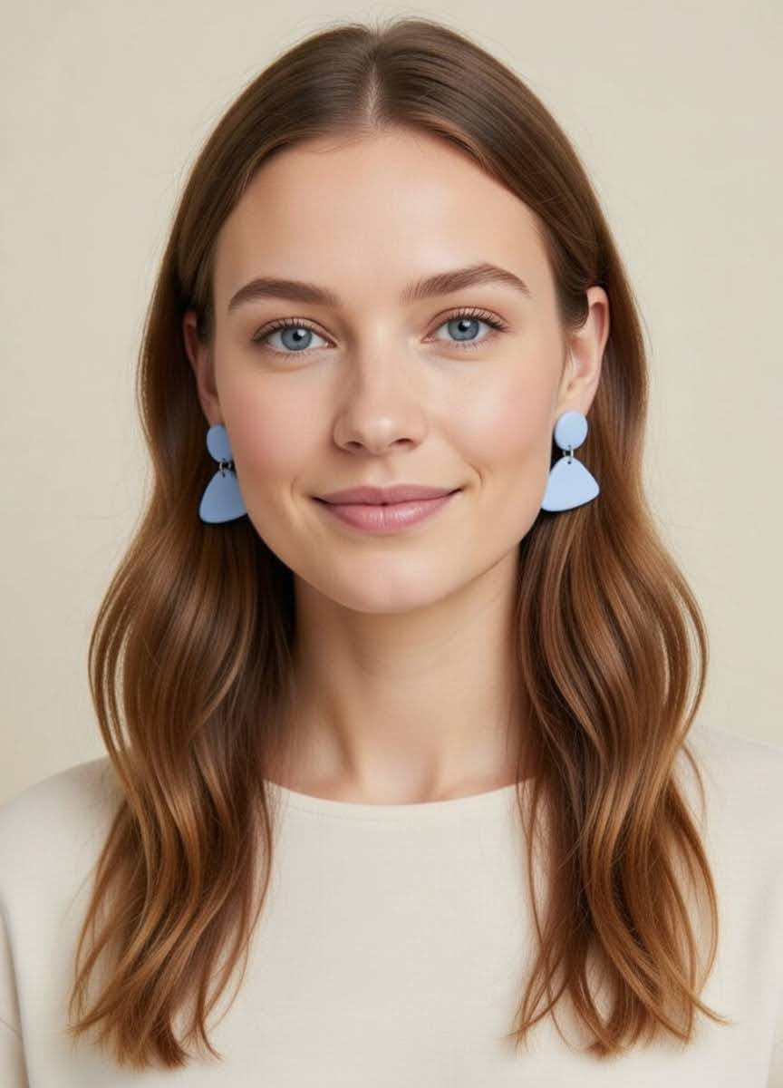 Chic sparkling earrings
